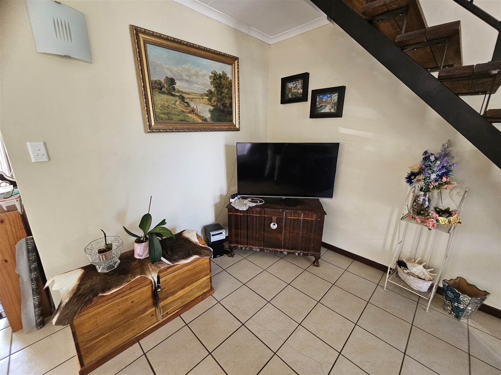 1 Bed Townhouse in Nelspruit photo number 3