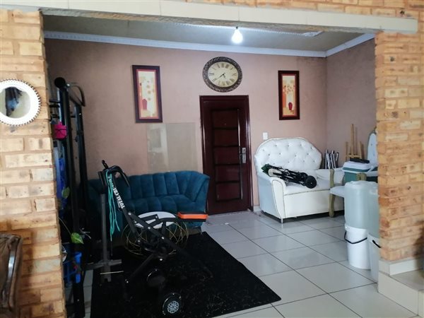 3 Bedroom House 3 Bedroom House
