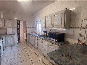 3 Bed House in Three Rivers East