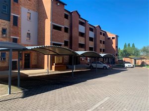 2 Bed Apartment in Heuweloord