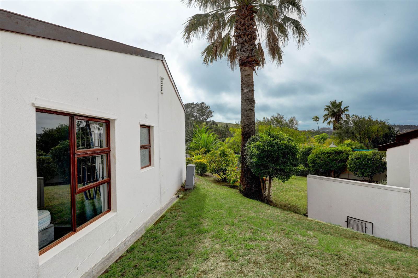 2 Bed Townhouse in Protea Valley photo number 17