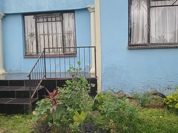3 Bedroom House 3 Bedroom House