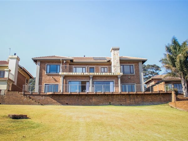 4 Bedroom House 4 Bedroom House