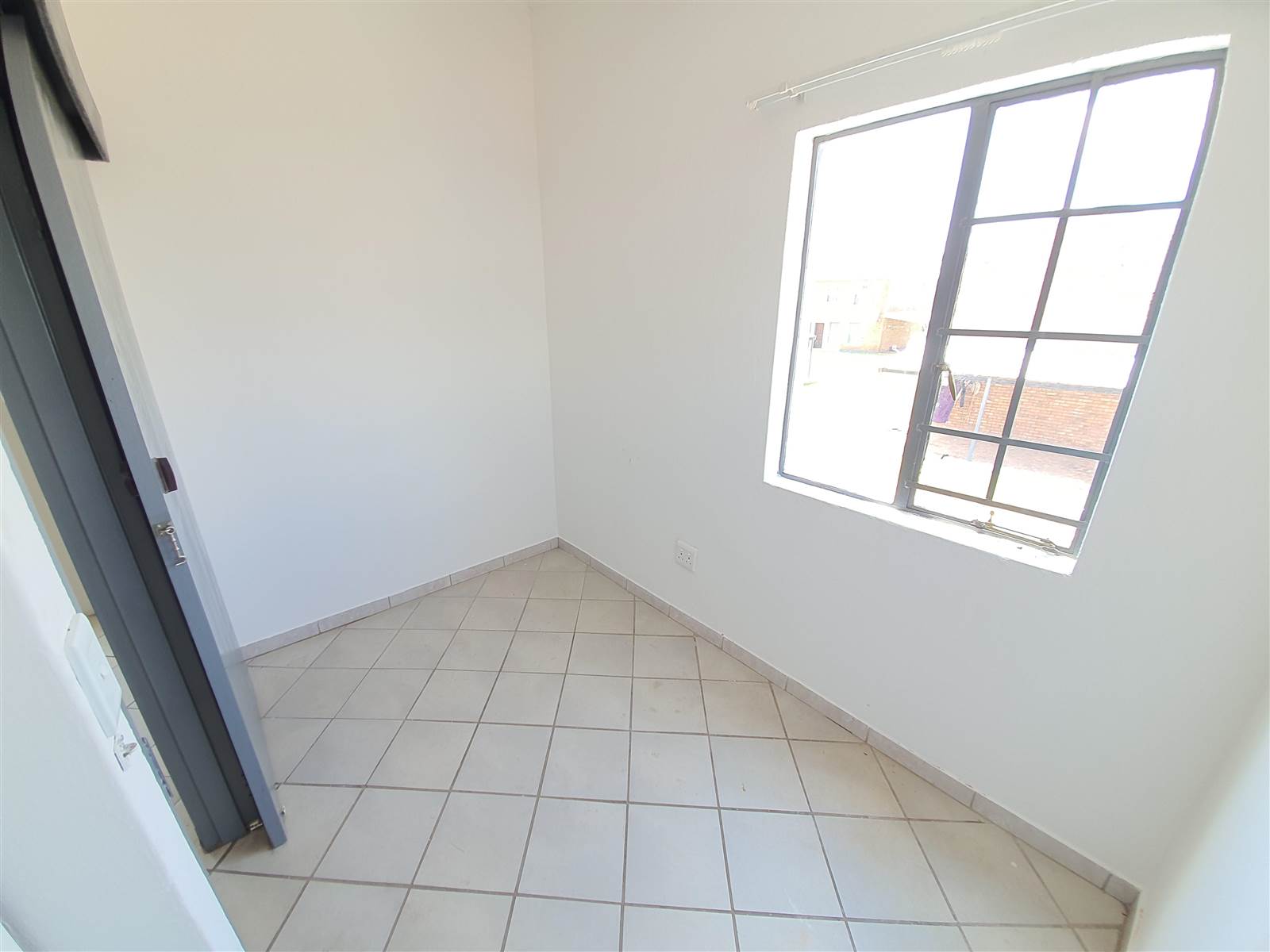 3 Bed Townhouse in Boksburg South photo number 26