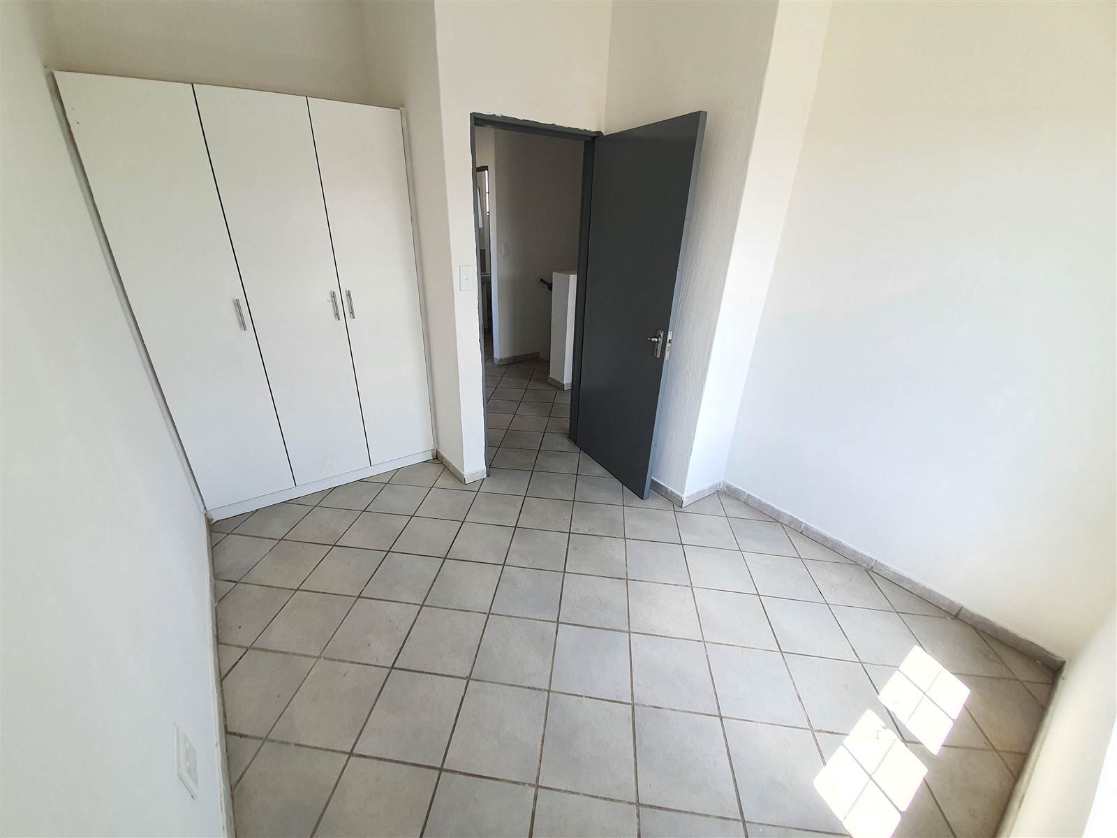 3 Bed Townhouse in Boksburg South photo number 20
