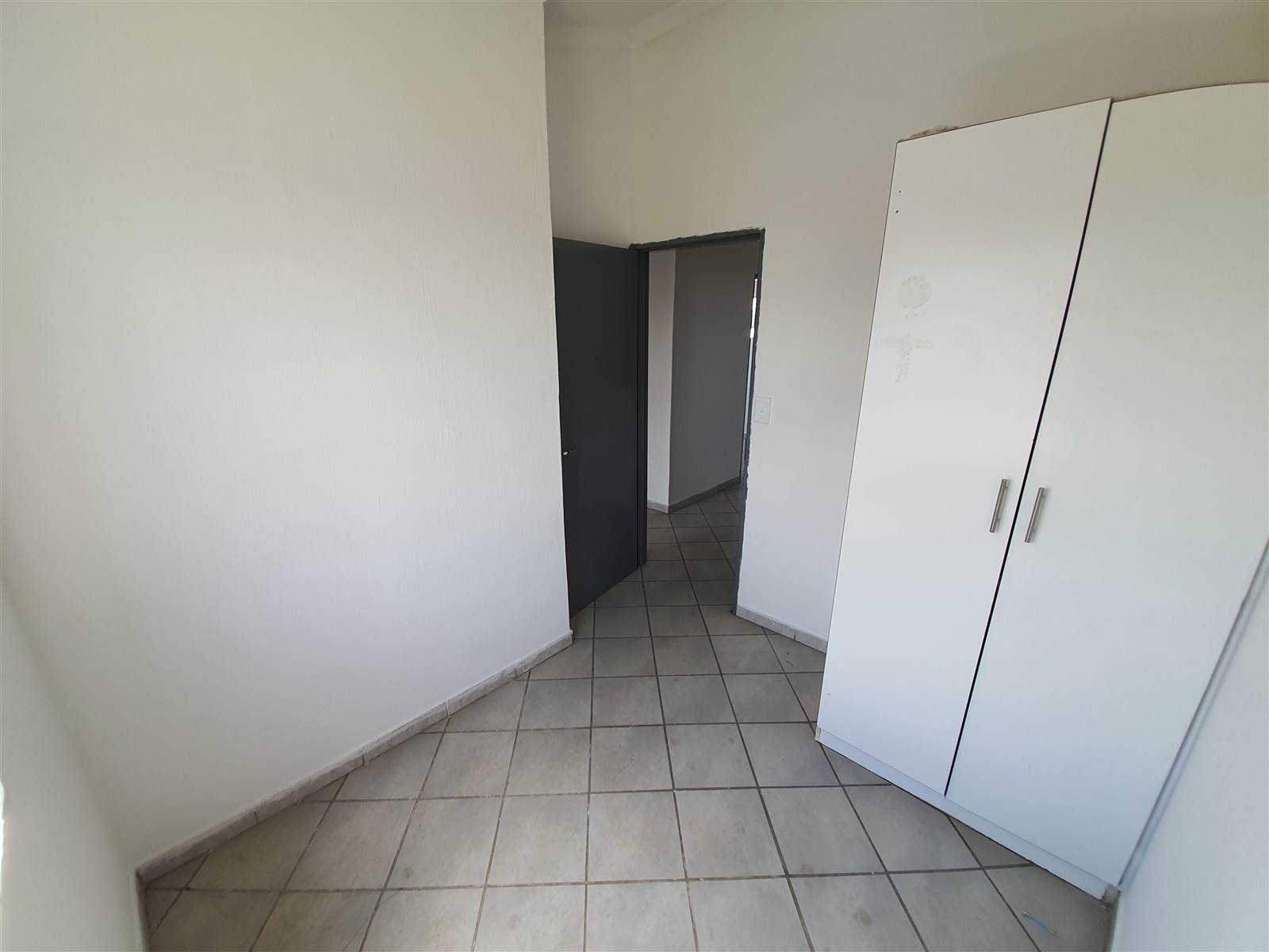 3 Bed Townhouse in Boksburg South photo number 14