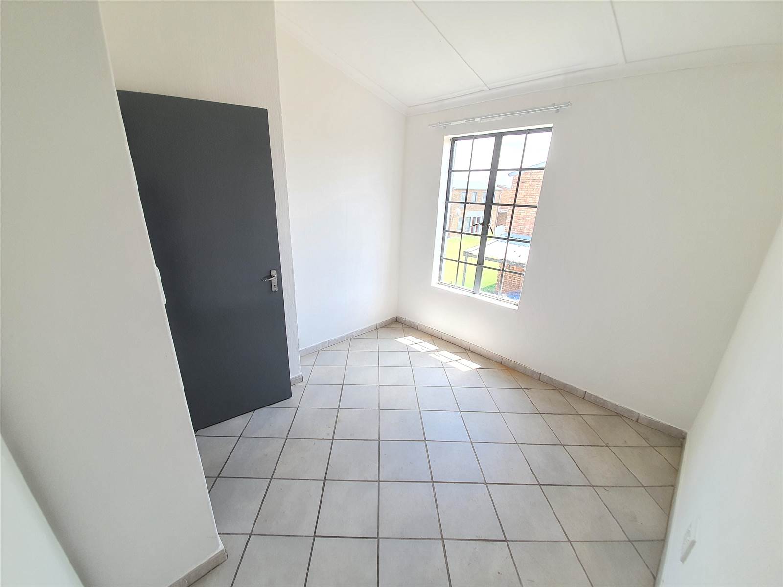 3 Bed Townhouse in Boksburg South photo number 22