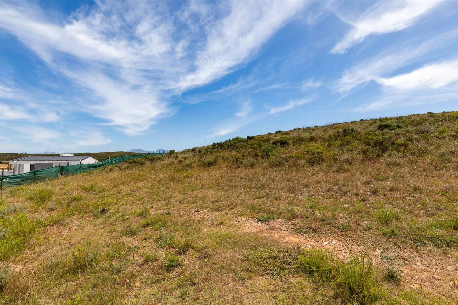 1635 m² Land available in Hartenbos photo number 7