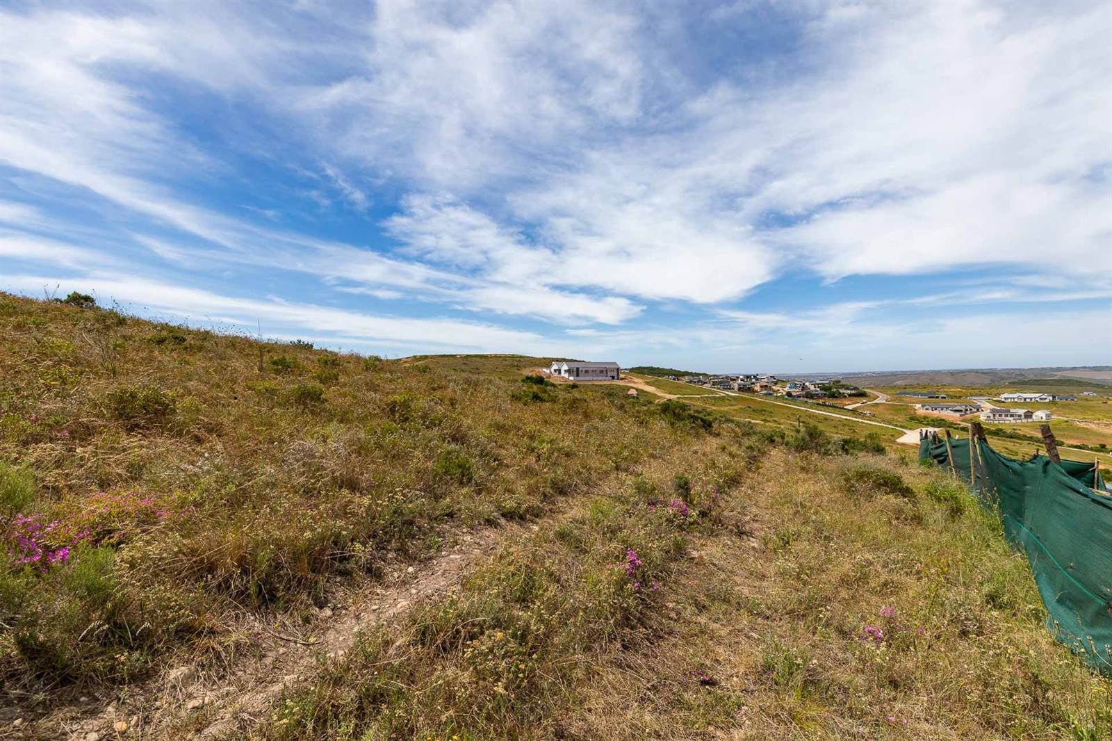 1635 m² Land available in Hartenbos photo number 17