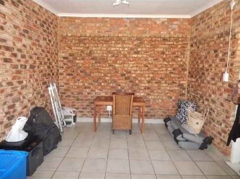 2 Bed Townhouse in Parys photo number 22