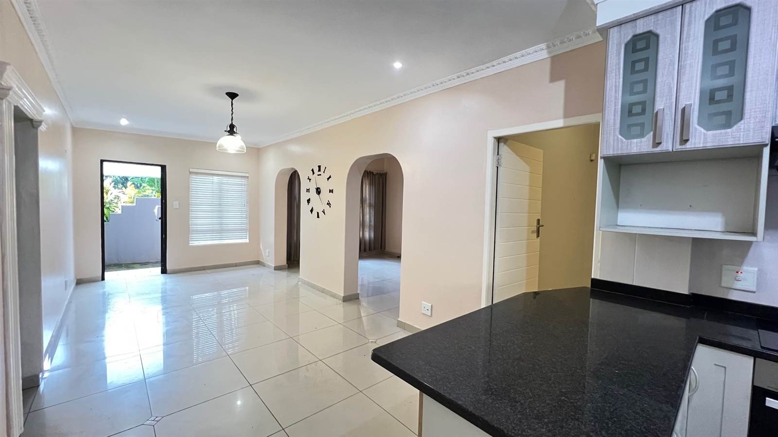 3 Bed Townhouse in Mtunzini photo number 10