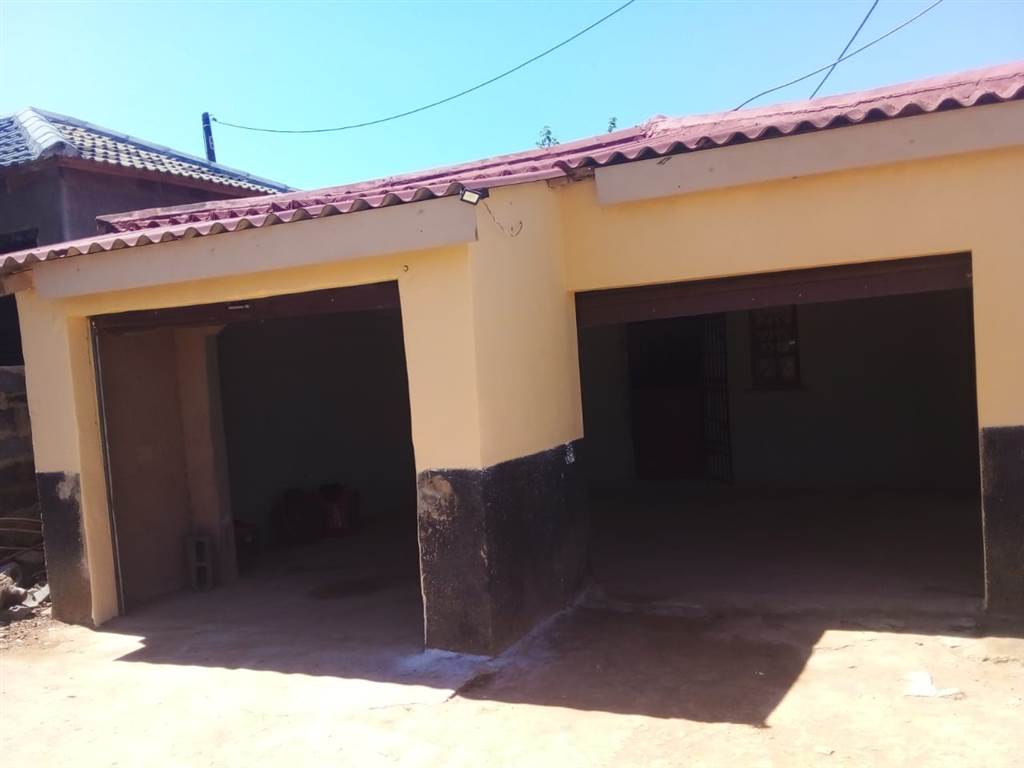2 Bed House in Folweni photo number 13