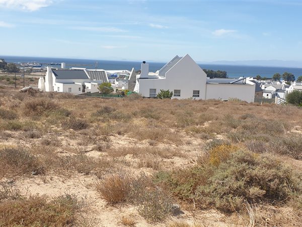 617 m² Land available in Saldanha