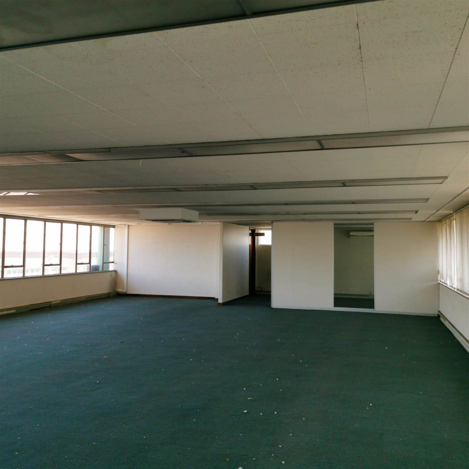 2000  m² Commercial space in Spartan photo number 4