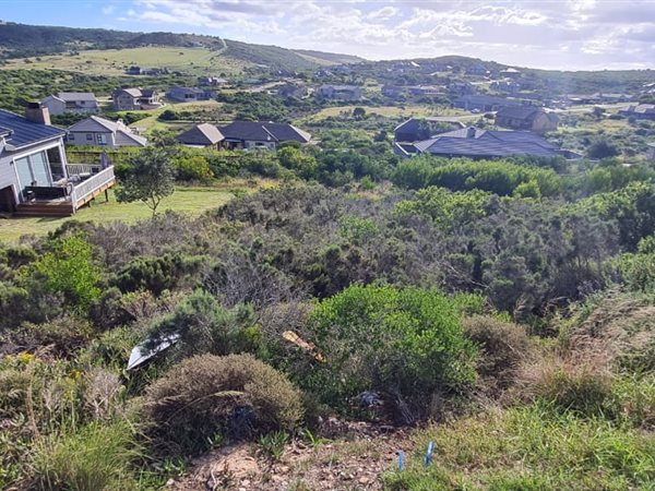 631 m² Land available in Seemeeu Park