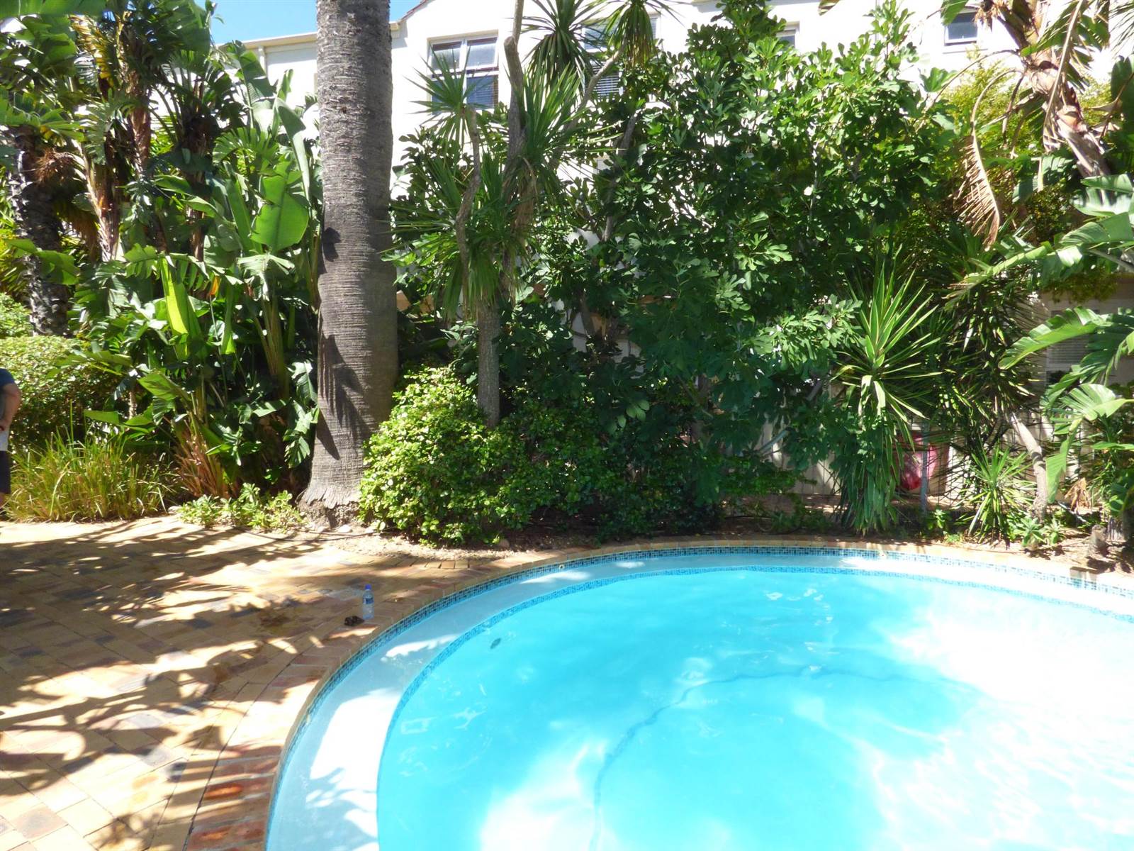 1 Bed Apartment in Fresnaye photo number 18