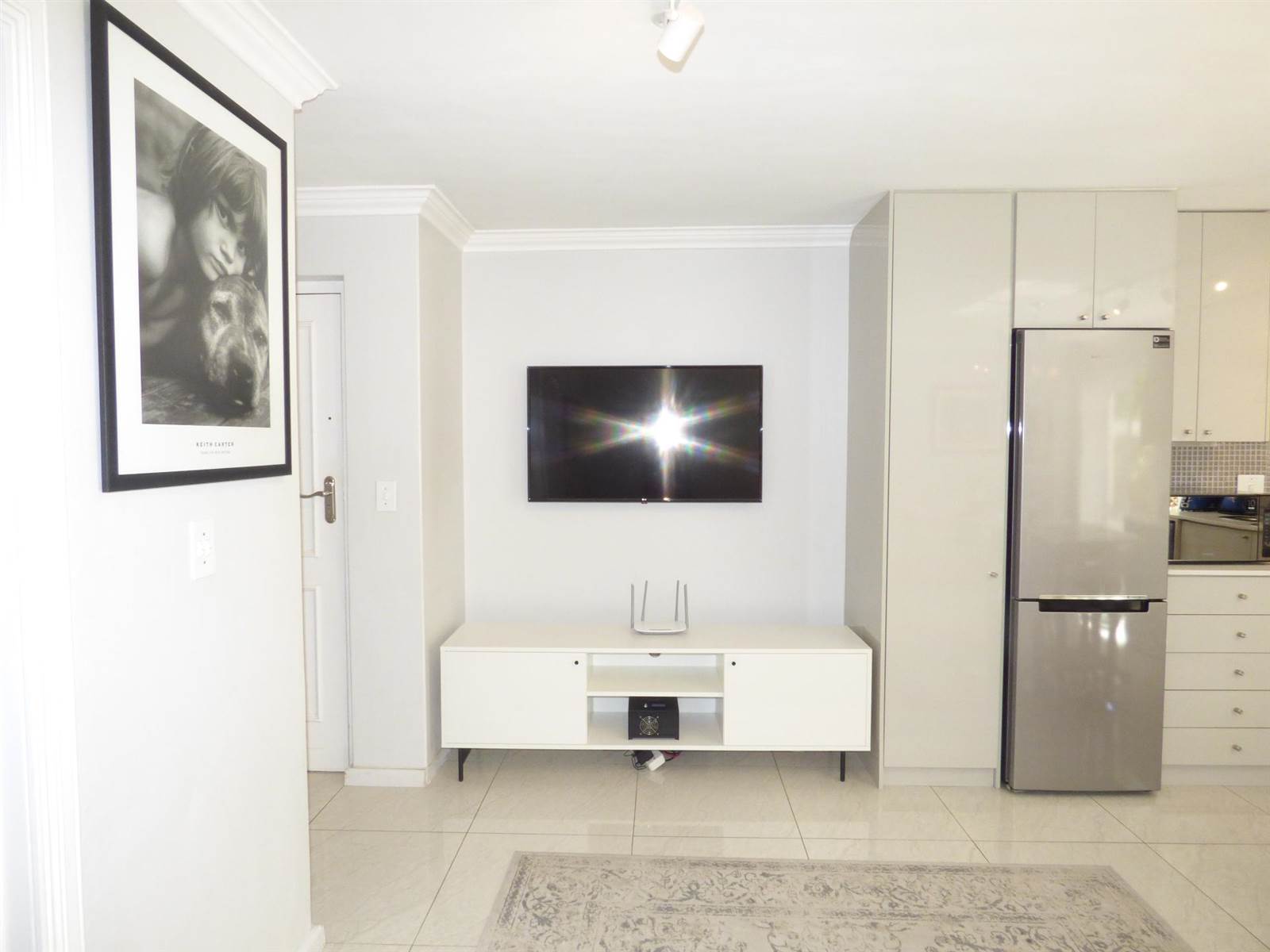 1 Bed Apartment in Fresnaye photo number 8
