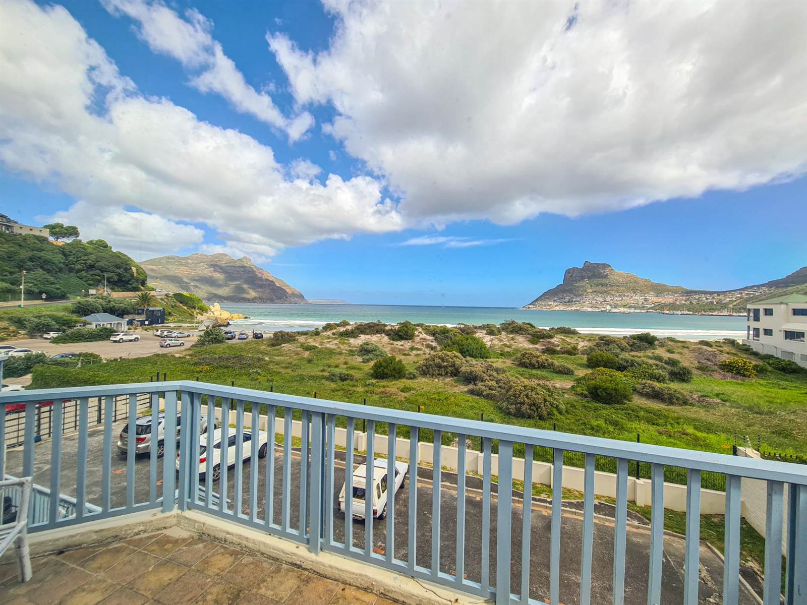 2 Bed Apartment in Hout Bay and surrounds photo number 17