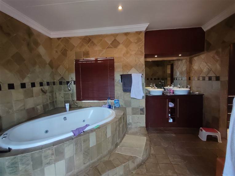 3 Bed House in Highveld photo number 26