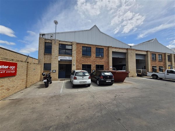 377  m² Industrial space