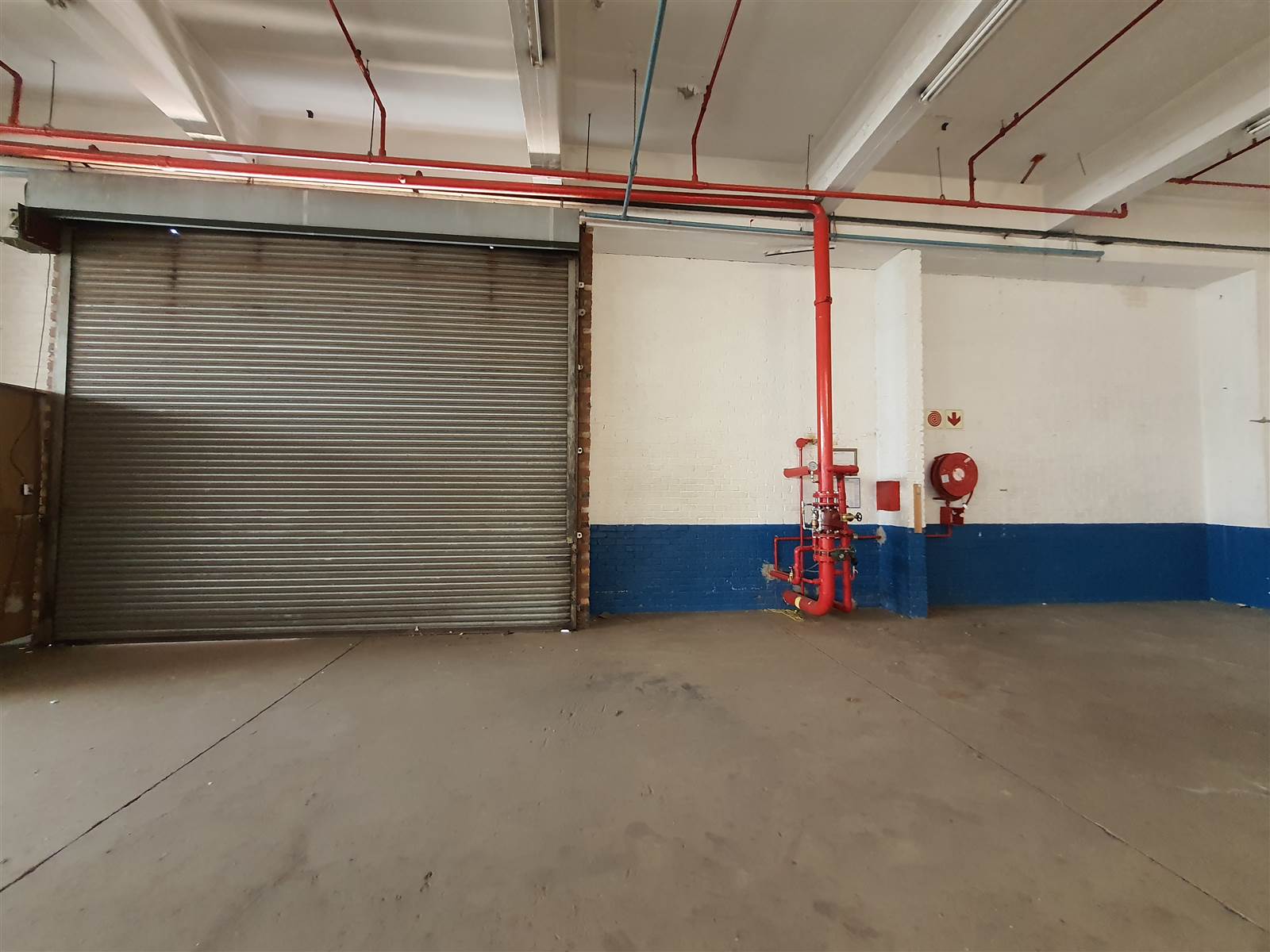 1389  m² Industrial space in Benrose photo number 8