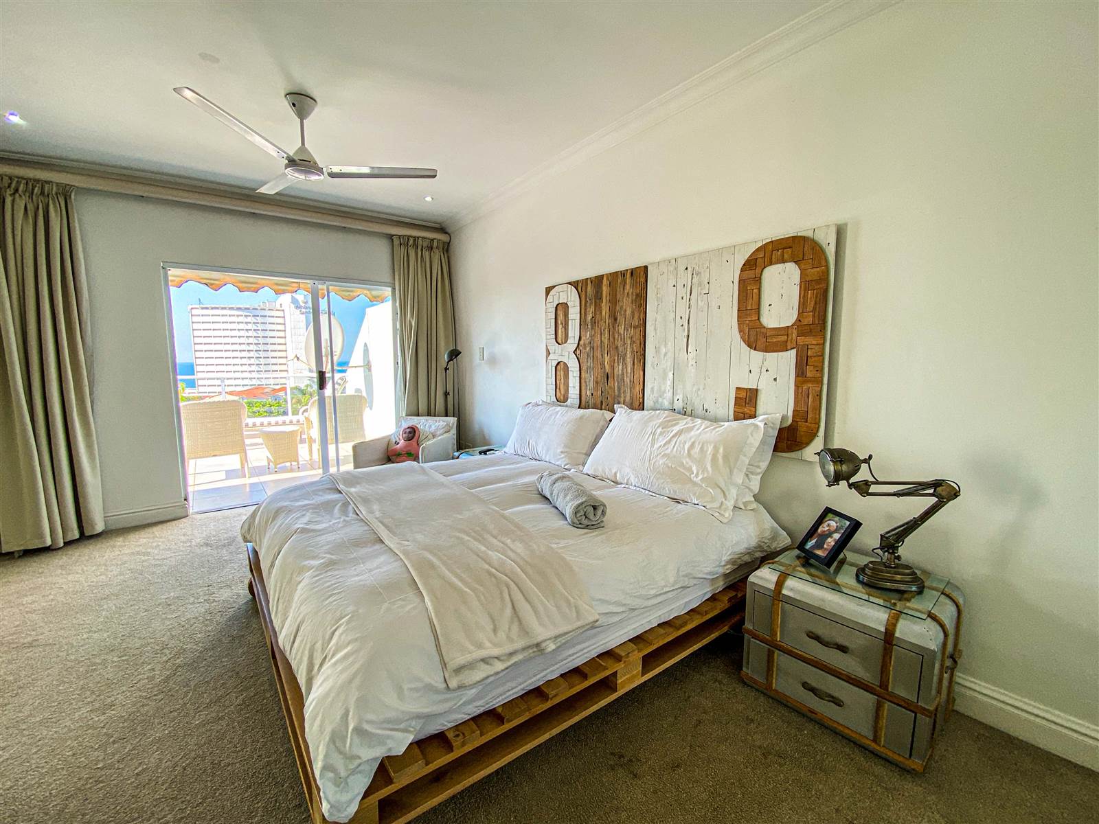 4 Bed Apartment in Umhlanga Rocks photo number 12