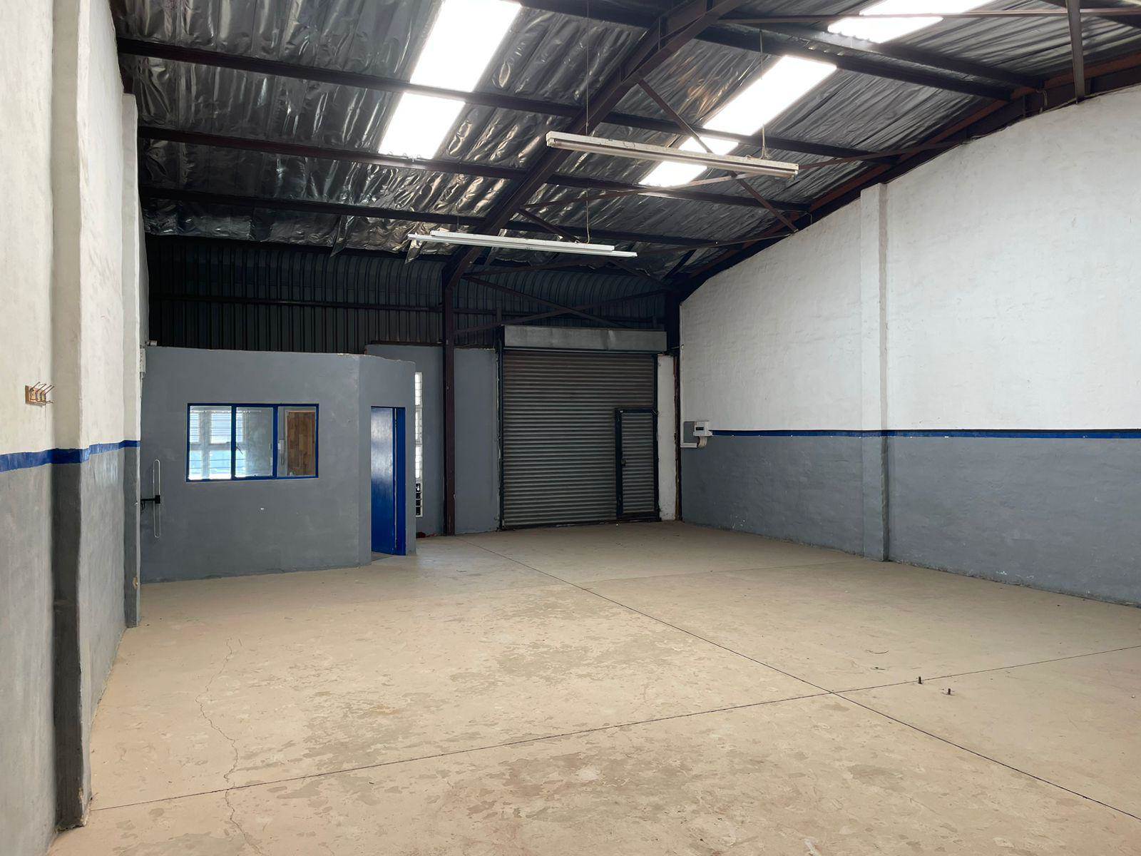 150  m² Industrial space in Alrode photo number 2