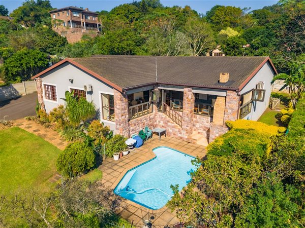 6 Bedroom House 6 Bedroom House