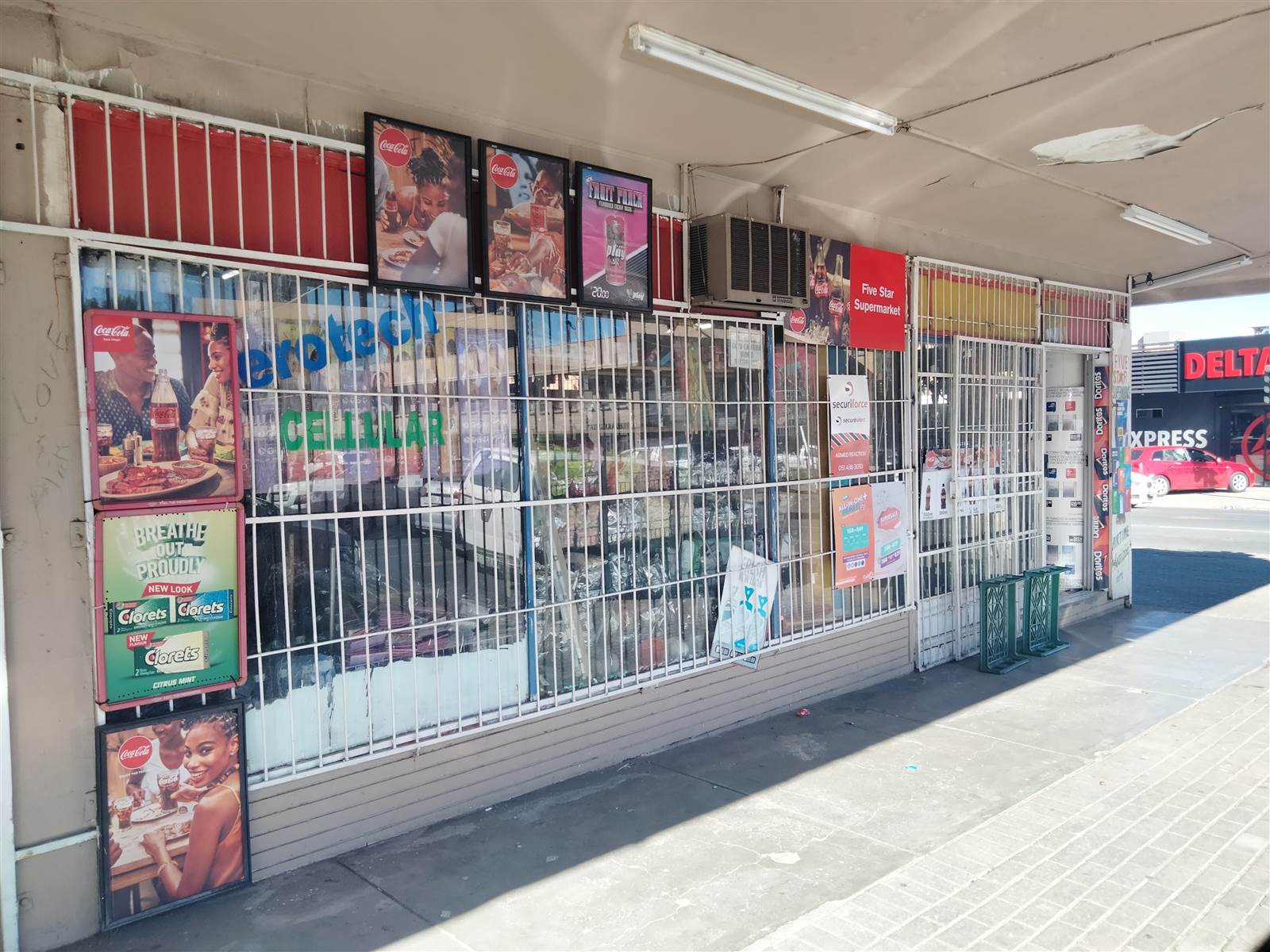 295  m² Commercial space in Bloemfontein photo number 3