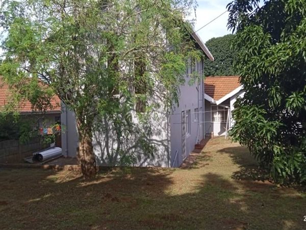 8 Bedroom House 8 Bedroom House