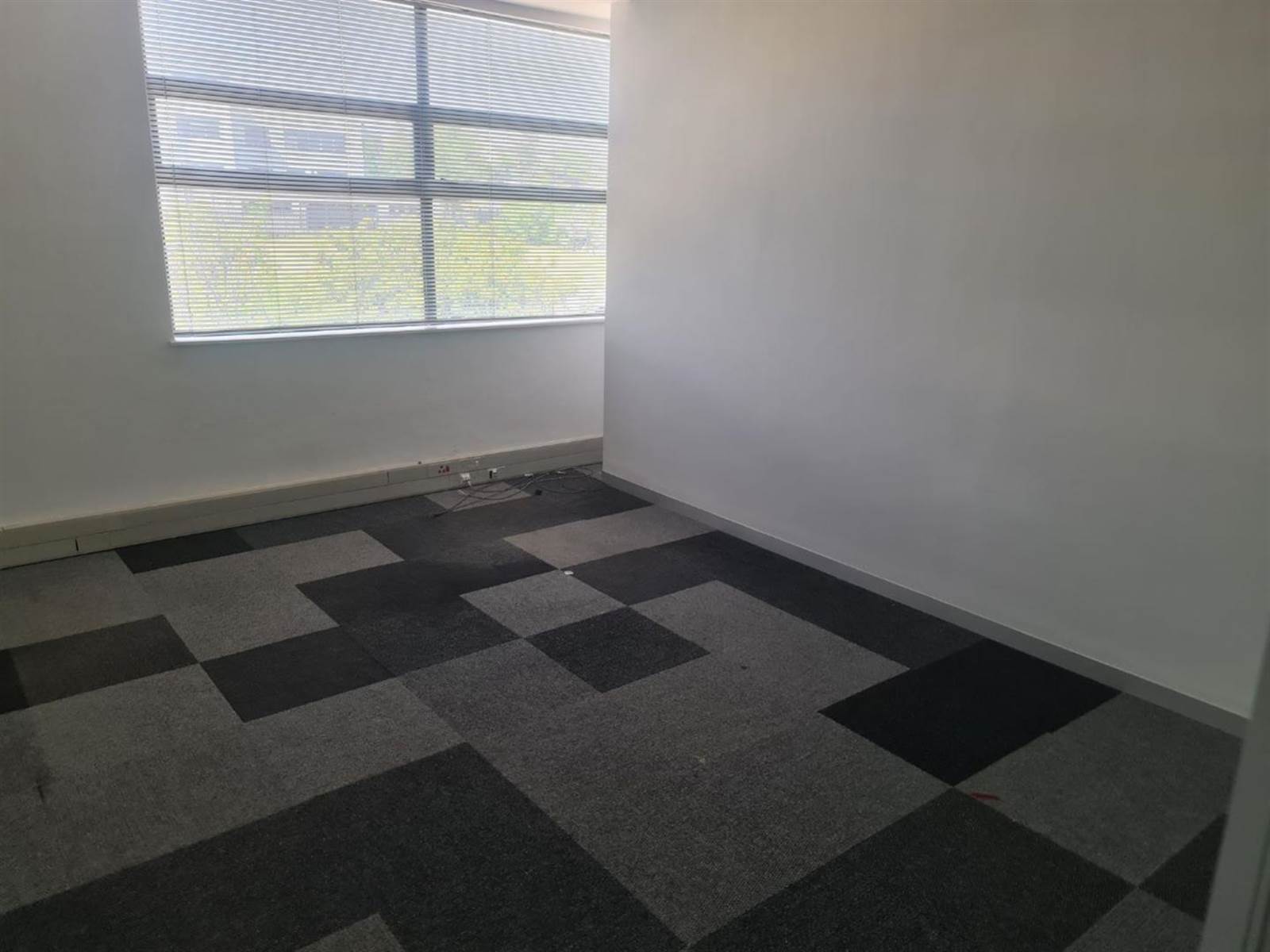 753  m² Commercial space in Sunninghill photo number 17