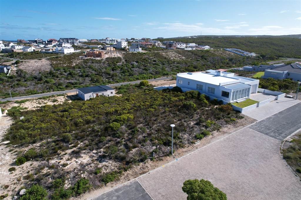 700 m² Land available in Struisbaai photo number 17