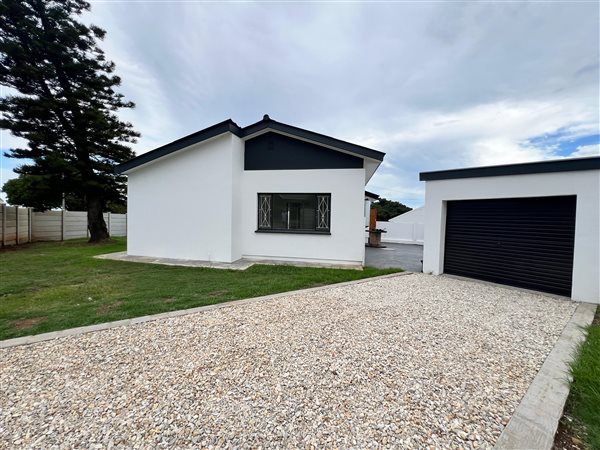 3 Bedroom House 3 Bedroom House