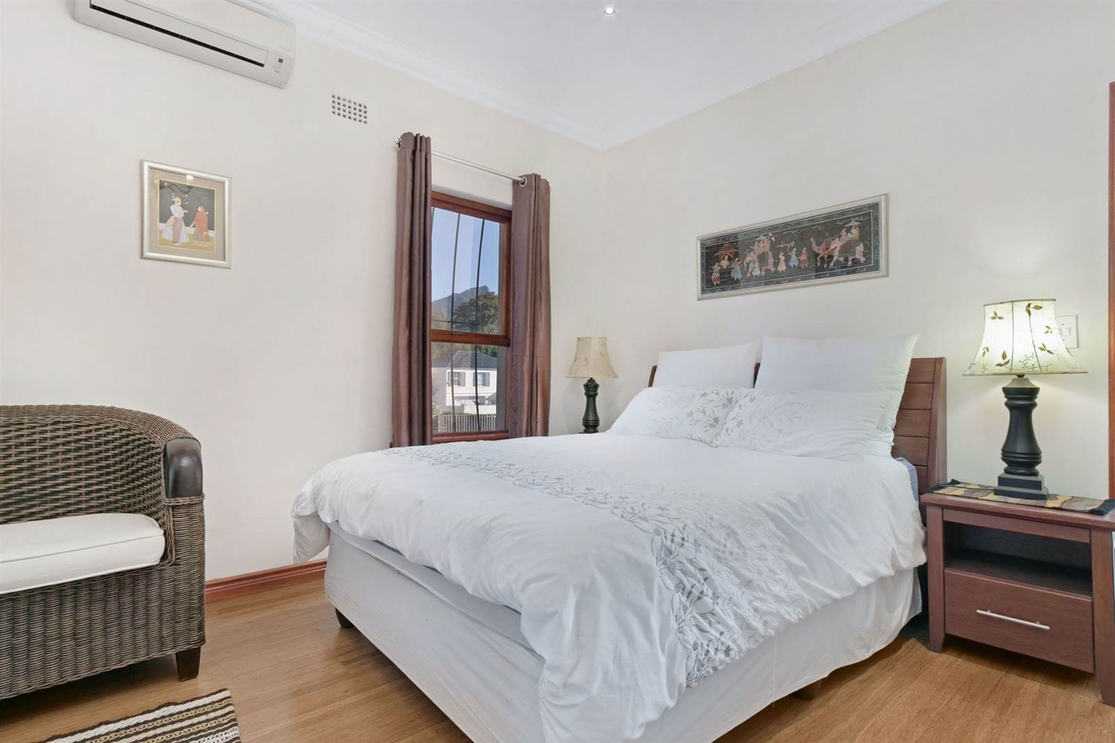 6 Bed House in Wynberg Upper photo number 16