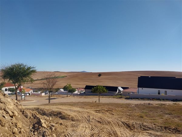 768 m² Land available in Malmesbury