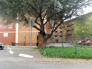 2 Bed Townhouse in Zwartkop