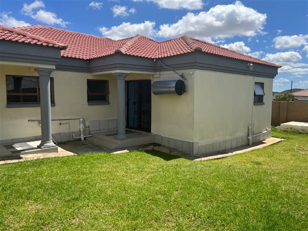 3 Bed House in Mankweng