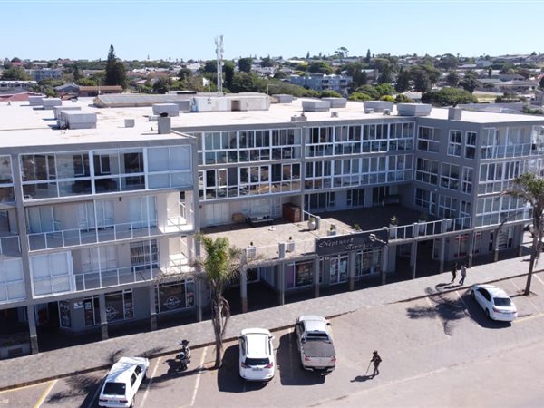 465  m² Commercial space in Jeffreys Bay