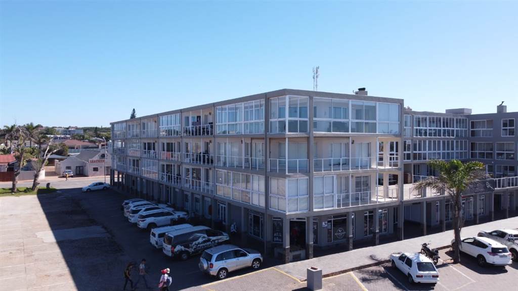 465  m² Commercial space in Jeffreys Bay photo number 3