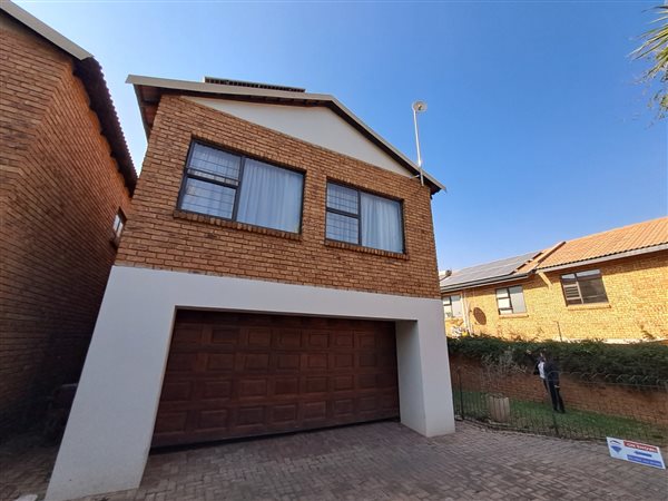 3 Bed Townhouse