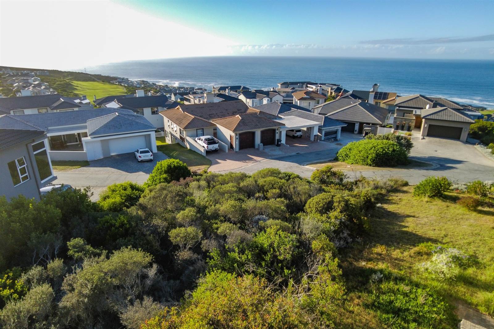 450 m² Land available in Pinnacle Point Golf Estate photo number 1