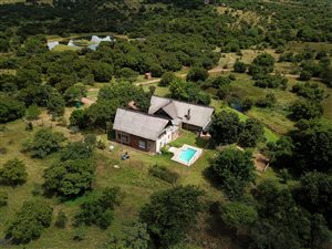 4.3 ha Smallholding in Kleinfontein