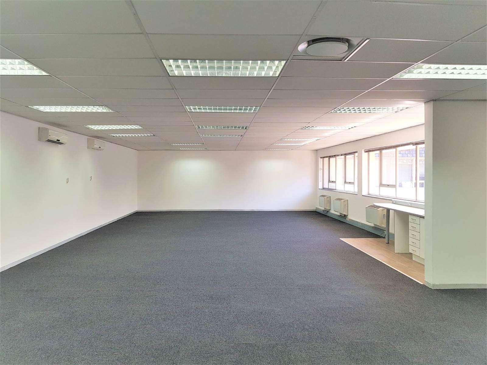 192  m² Office Space in Epsom Downs photo number 5