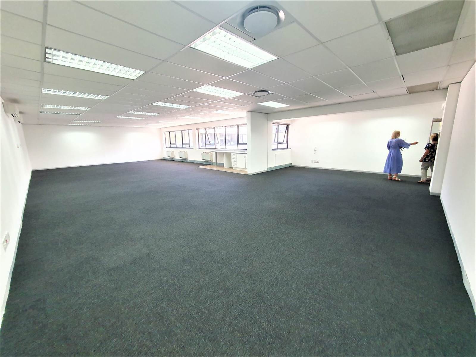 192  m² Office Space in Epsom Downs photo number 6