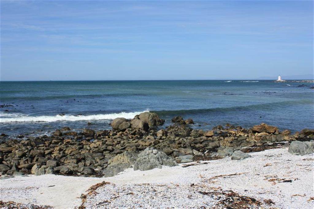 438 m² Land available in Shelley Point photo number 7