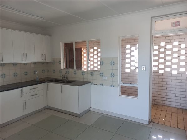 3 Bedroom Apartment 3 Bedroom Apartment