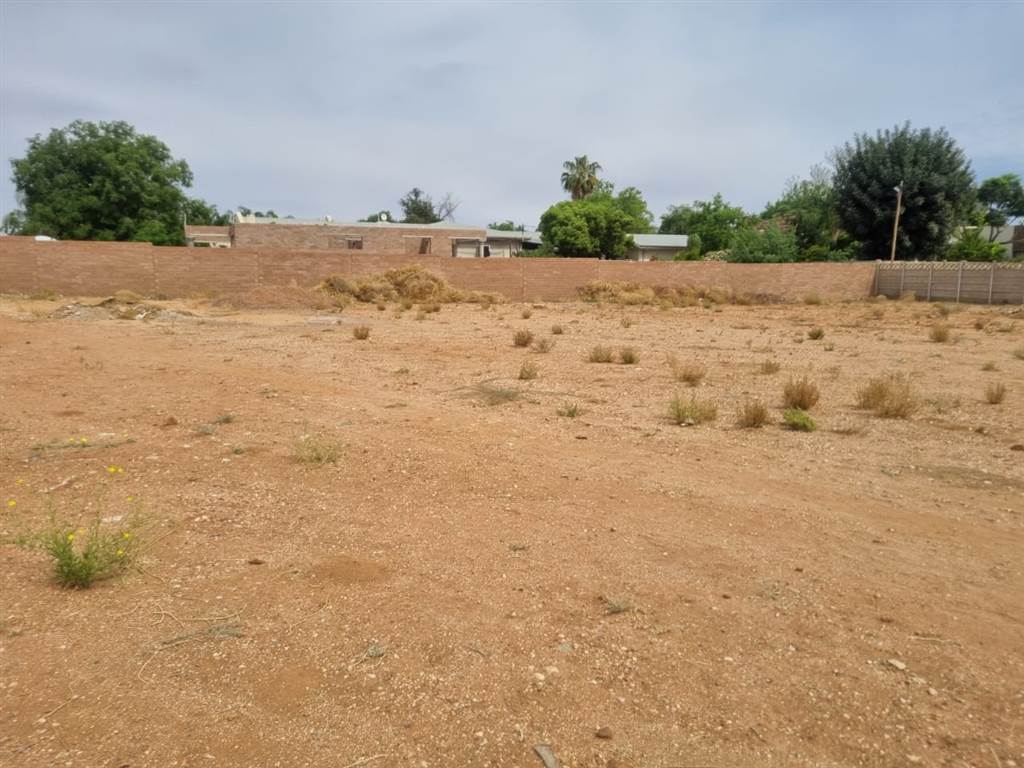 952 m² Land available in Flora Park photo number 3