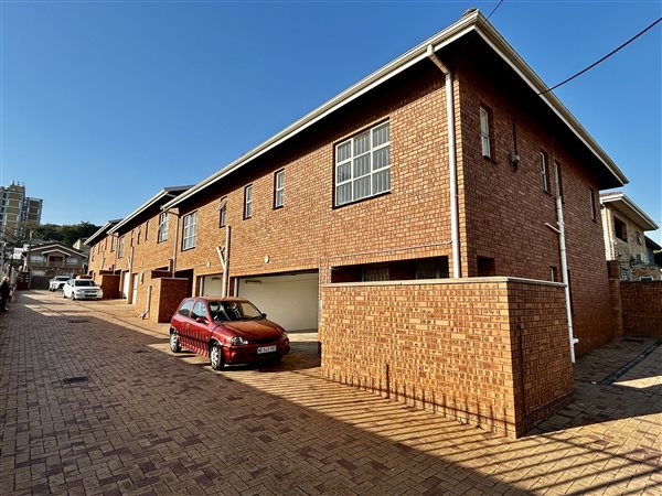 3 Bedroom Apartment 3 Bedroom Apartment