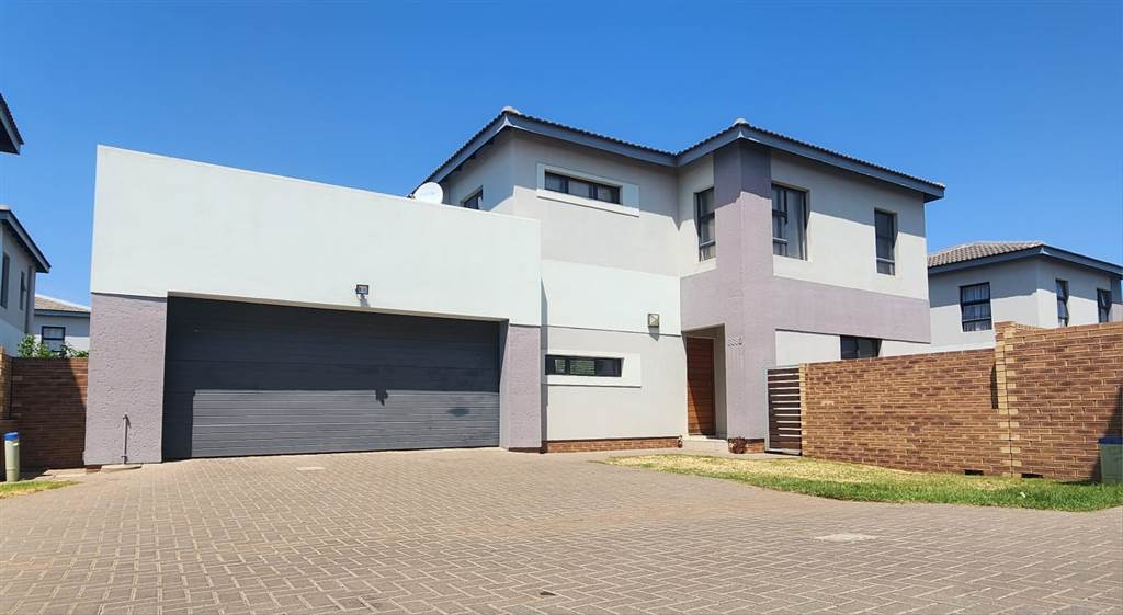 3 Bed House for sale in Thatchfield T4829665 Private Property