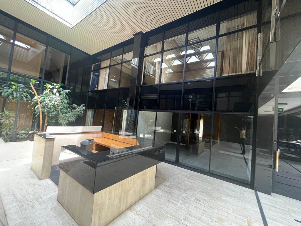 731  m² Commercial space in Parktown photo number 7